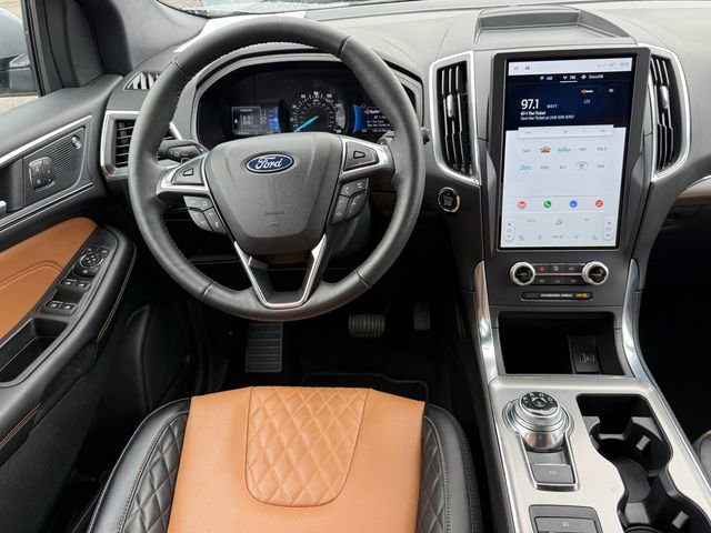 Certified 2023 Ford Edge Titanium w/ Equipment Group 301A AWD/4WD image 8