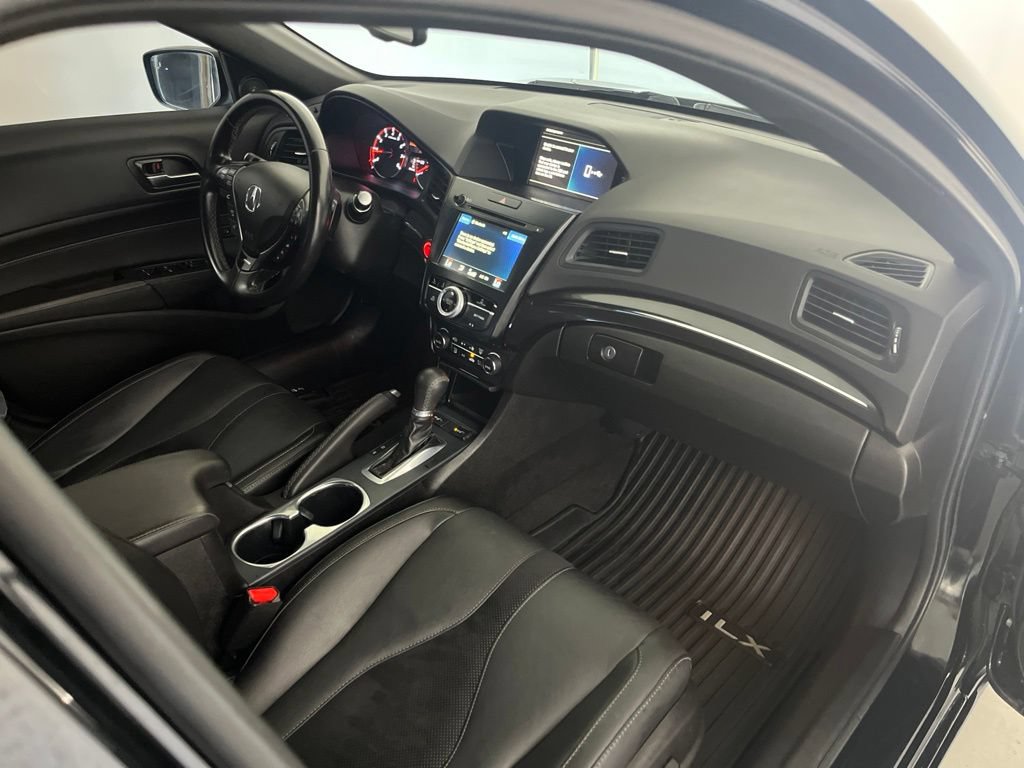 Used 2020 Acura ILX w/ Premium & A-SPEC Package FWD image 22