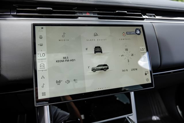 New 2026 Land Rover Range Rover SE AWD/4WD image 36