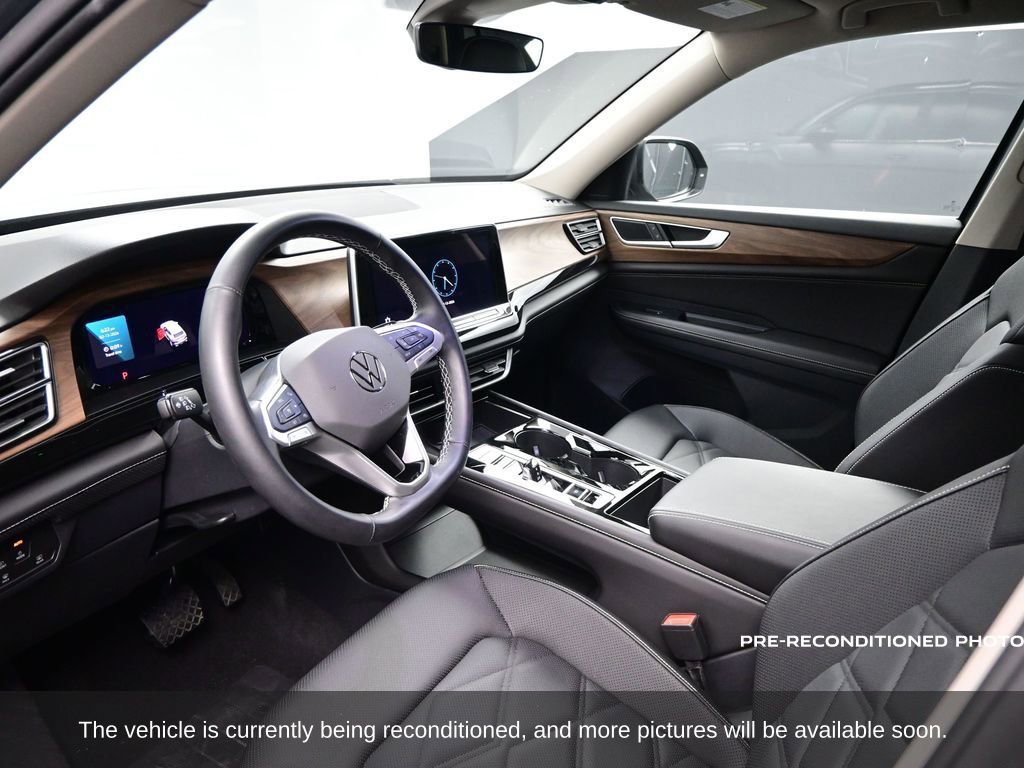 Used 2025 Volkswagen Atlas SE image 5