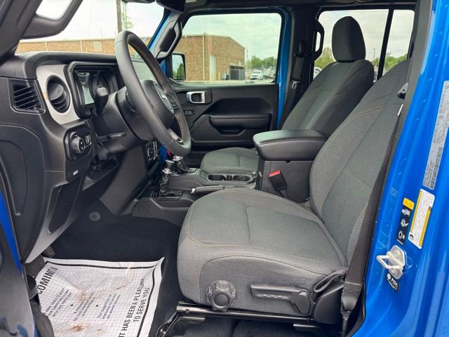 Certified 2024 Jeep Gladiator Sport image 7