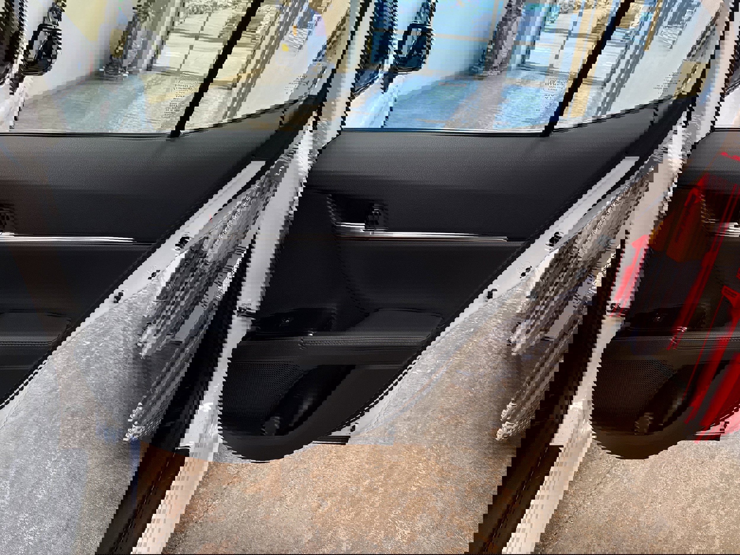 Used 2020 Toyota Camry XLE image 20