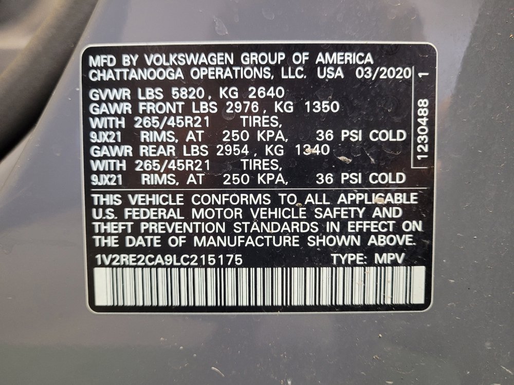 Used 2020 Volkswagen Atlas Cross Sport SEL R-Line AWD/4WD image 33