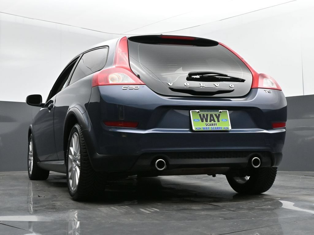 Used 2011 Volvo C30 T5 w/ Multimedia Pkg FWD image 28