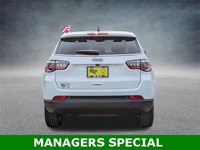 New 2025 Jeep Compass Sport image 5