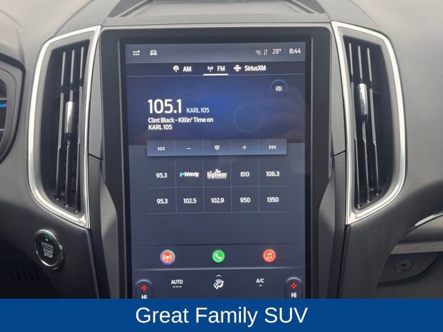 Used 2022 Ford Edge Titanium w/ Class II Trailer Tow Package AWD/4WD image 23