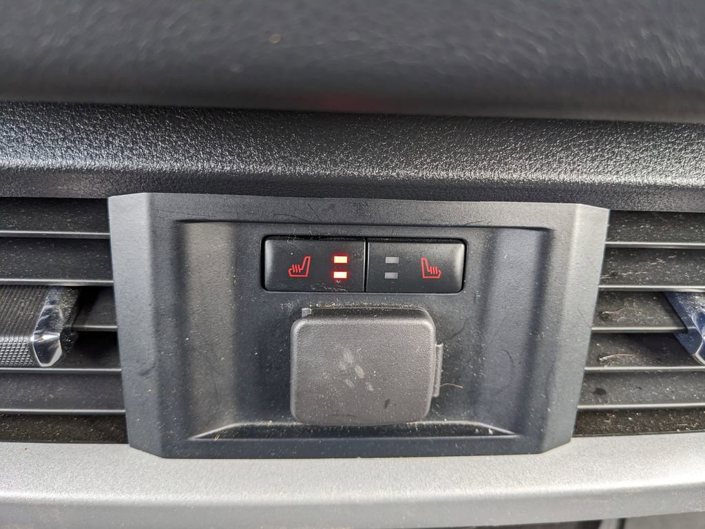 Used 2024 Ford F150 Lariat w/ Equipment Group 502A High image 49