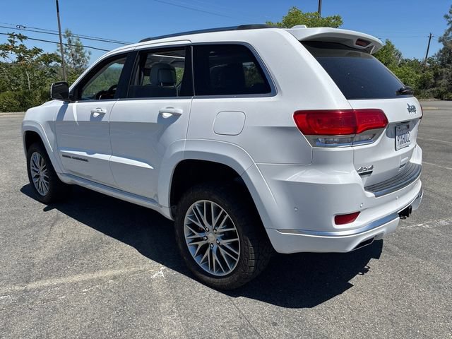 Used 2018 Jeep Grand Cherokee Summit AWD/4WD image 4