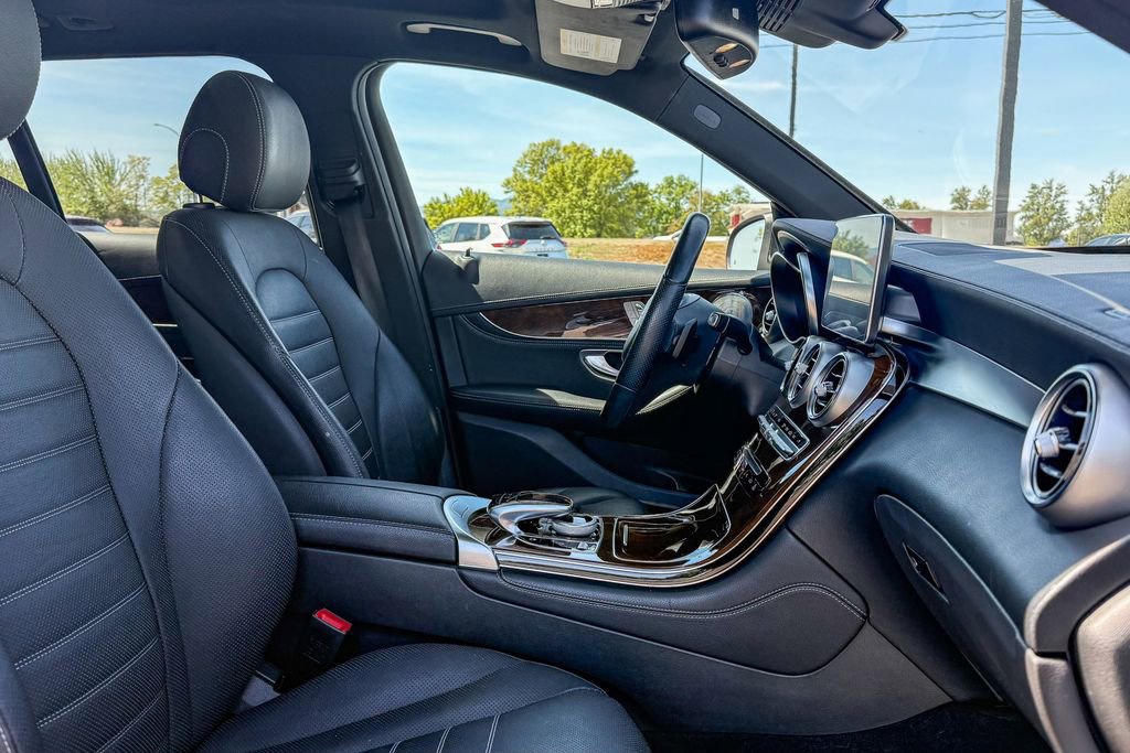 Used 2016 Mercedes-Benz GLC 300 4MATIC image 15
