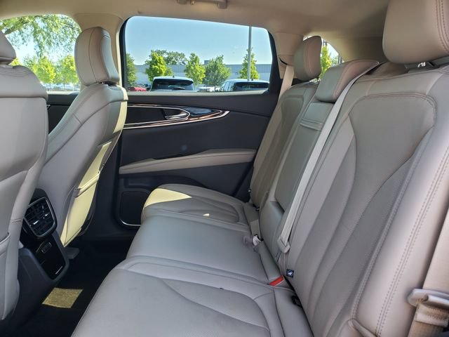 Used 2023 Lincoln Nautilus Reserve AWD/4WD image 27