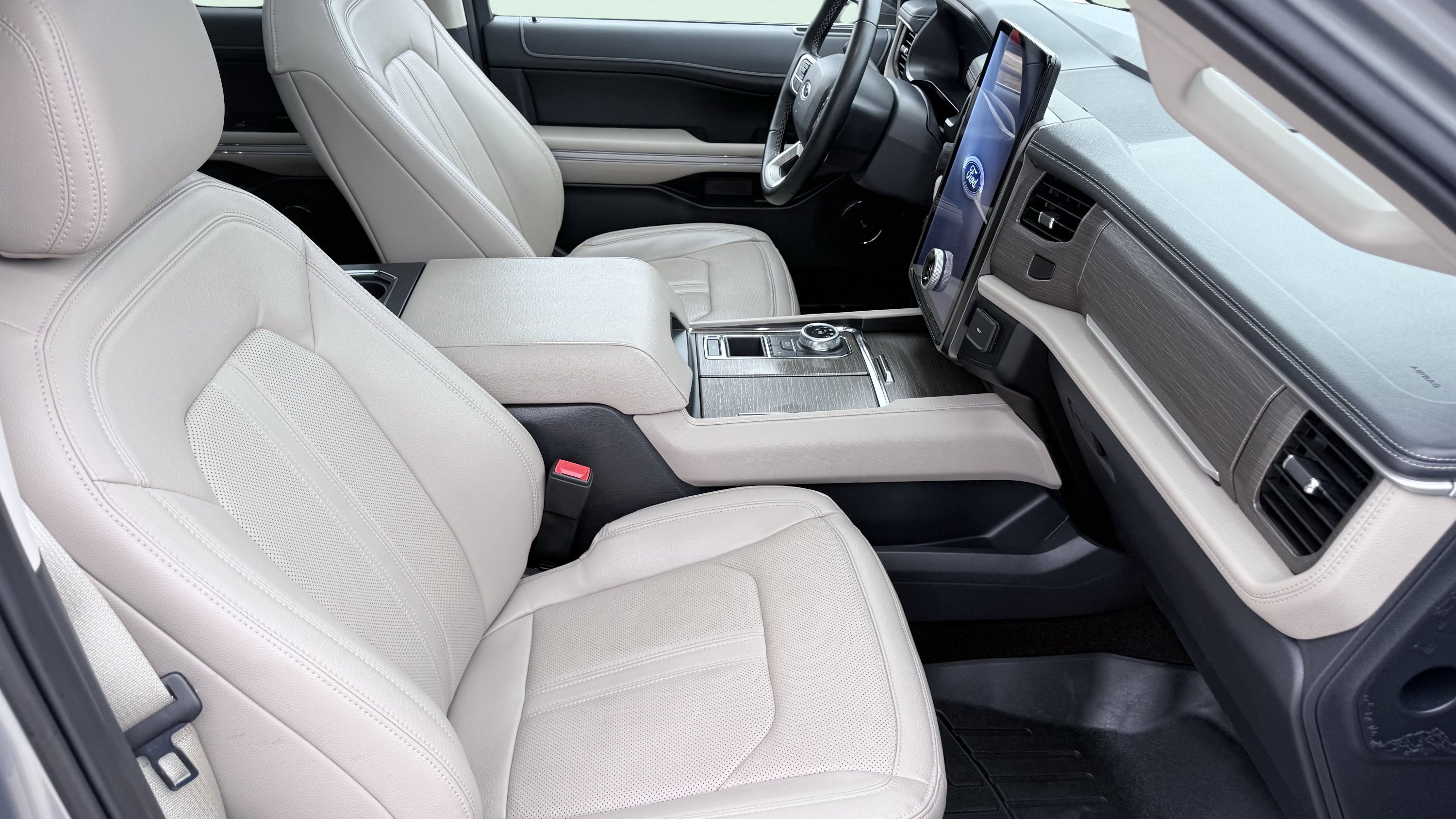 Used 2023 Ford Expedition Limited RWD image 54