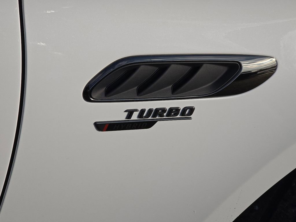 New 2026 Mercedes-Benz E 53 AMG e 4MATIC Sedan image 15