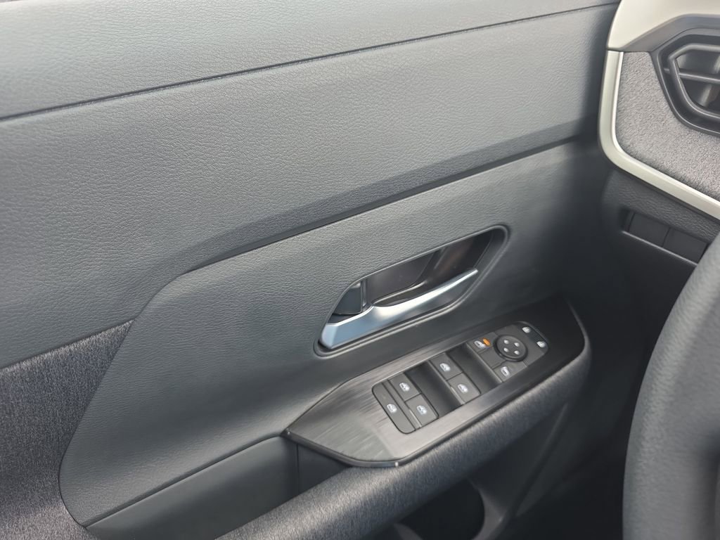 New 2026 Nissan Kicks SV w/ SV Premium Package AWD/4WD image 17