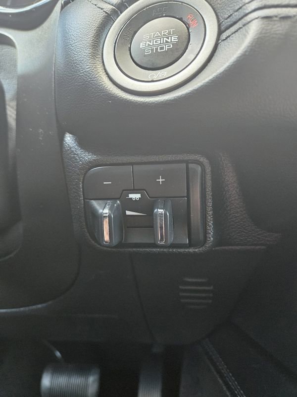 Used 2023 Dodge Durango SXT Launch Edition image 19