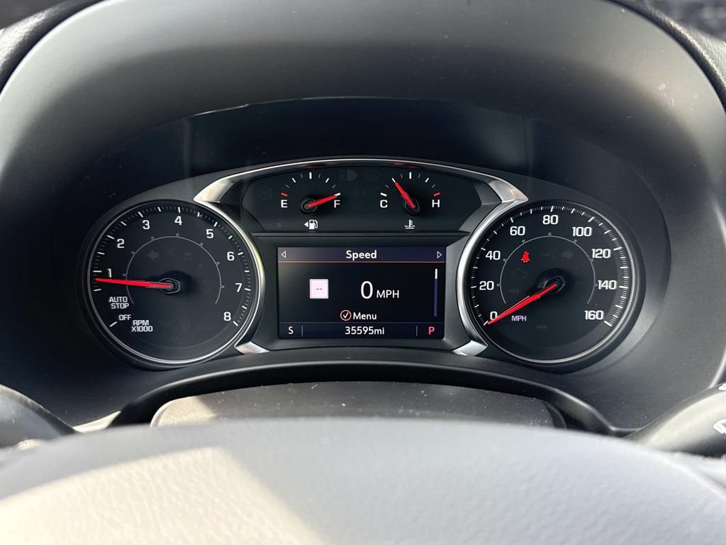 Used 2023 GMC Terrain SLT w/ Infotainment Package II AWD/4WD image 13