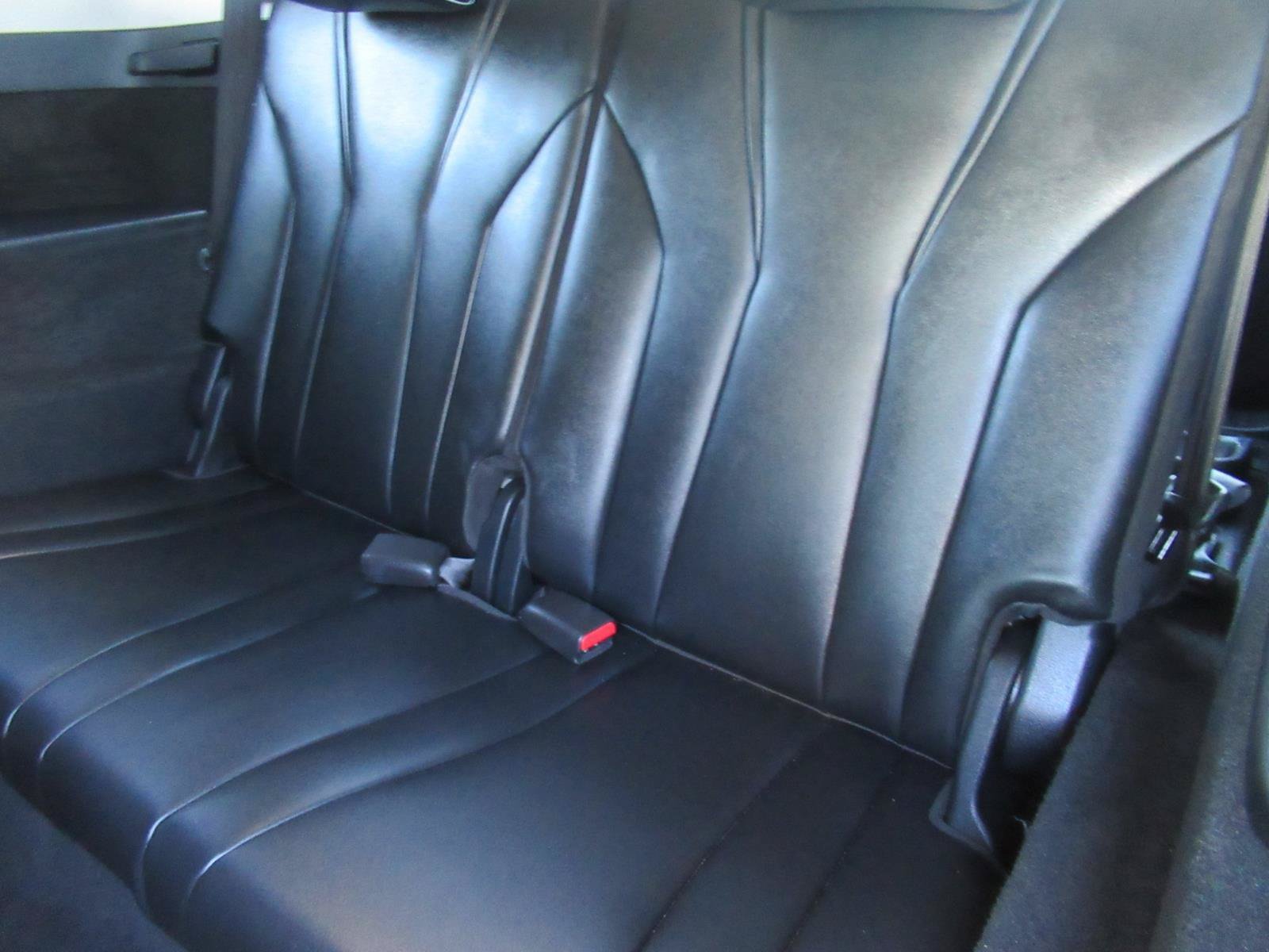 Used 2024 Acura MDX w/ Technology Package FWD image 38