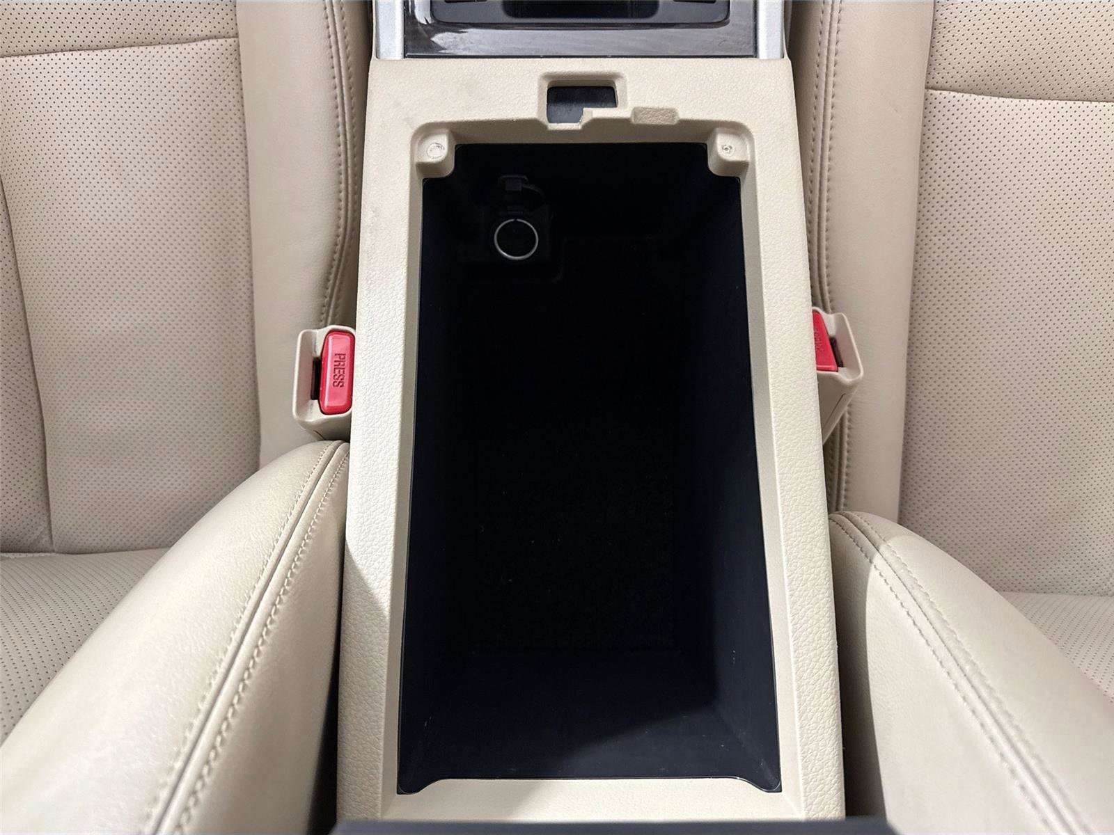 Used 2013 Nissan Altima 3.5 SL w/ Technology Pkg image 35