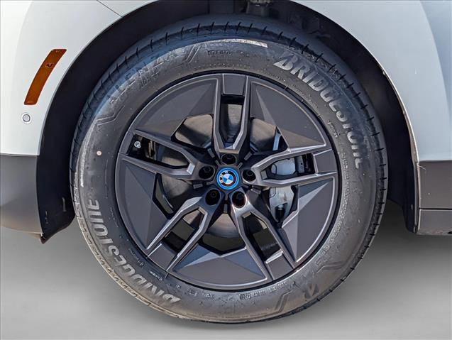 Certified 2024 BMW iX xDrive50 image 26