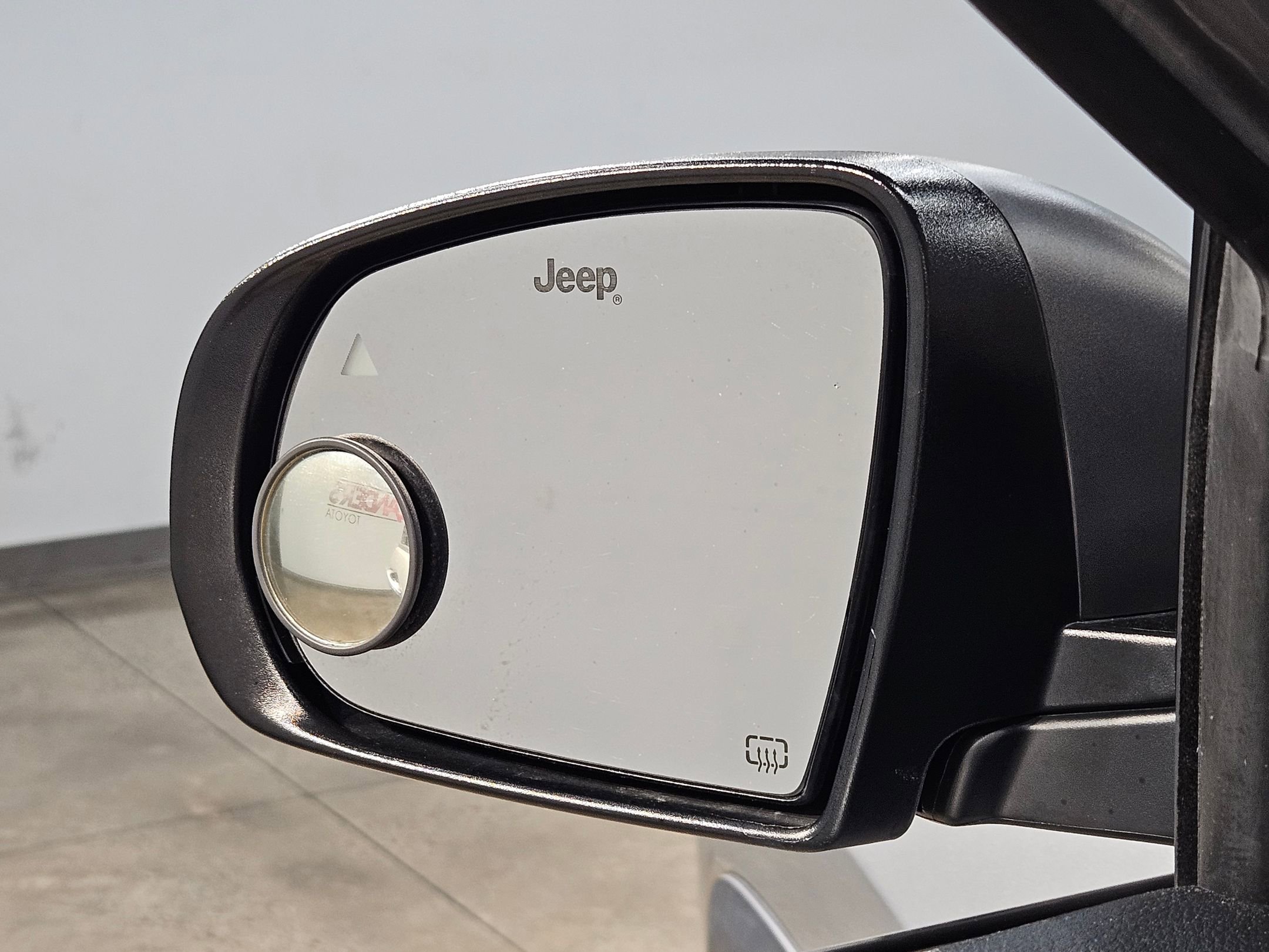 Used 2022 Jeep Compass Trailhawk image 22