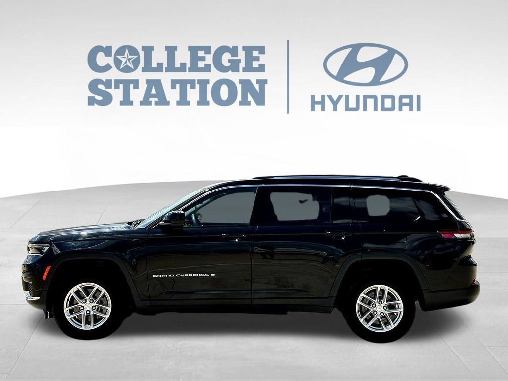 Used 2023 Jeep Grand Cherokee L Laredo w/ Luxury Tech Group I AWD/4WD image 7