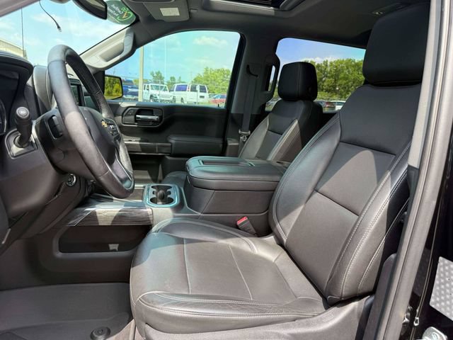 Used 2019 Chevrolet Silverado 1500 LTZ w/ LTZ Premium Package AWD/4WD image 19