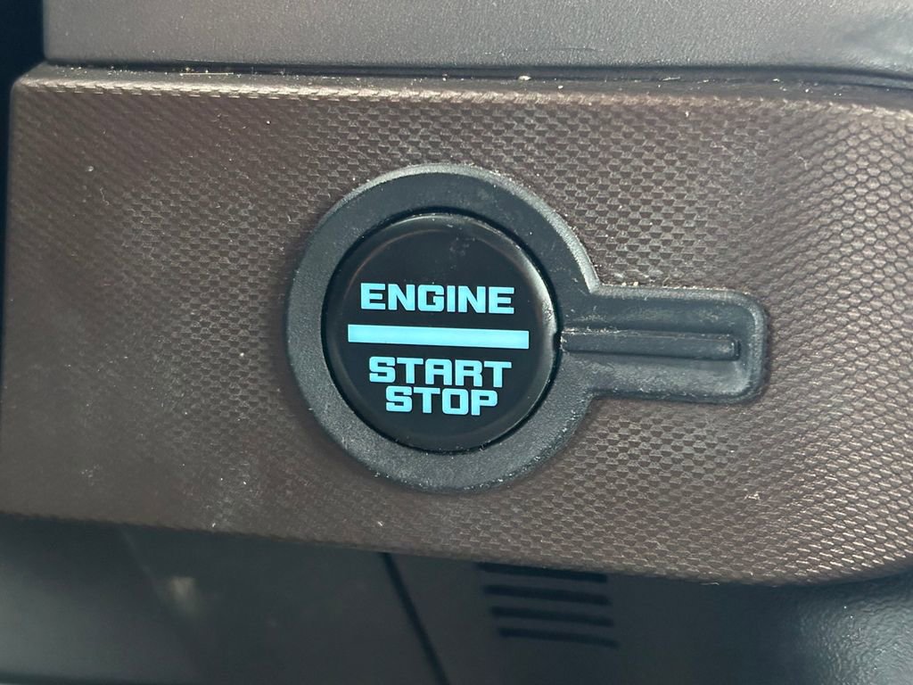 Used 2023 Ford Bronco Outer Banks image 28