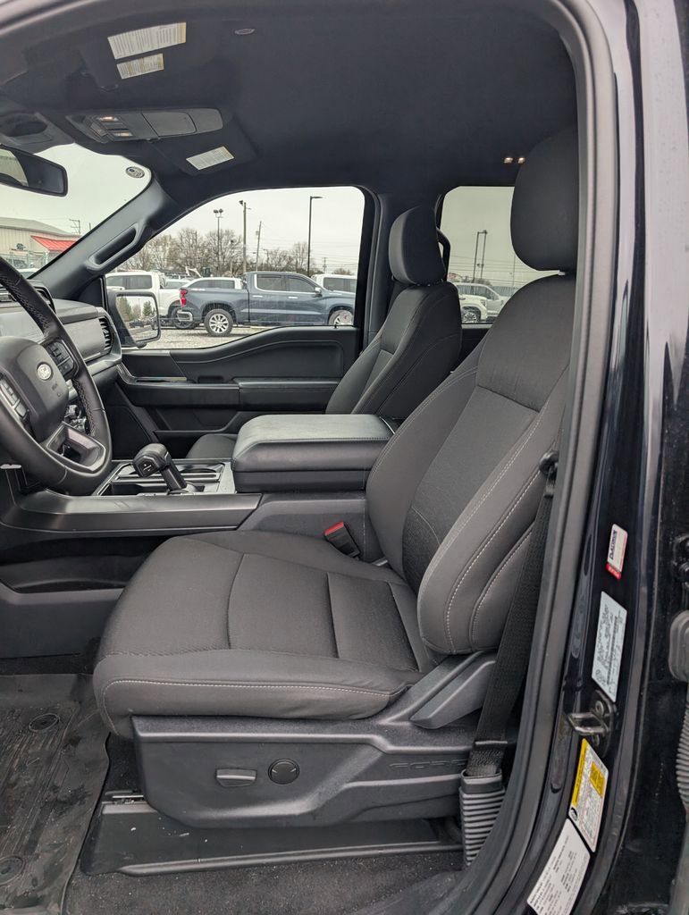 Used 2024 Ford F150 XLT w/ Tow/Haul Package image 3