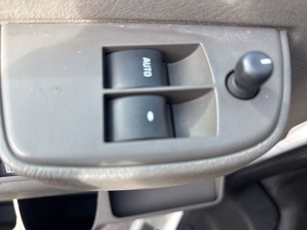 Used 2024 Chevrolet Express 2500 w/ Driver Convenience Package RWD image 20