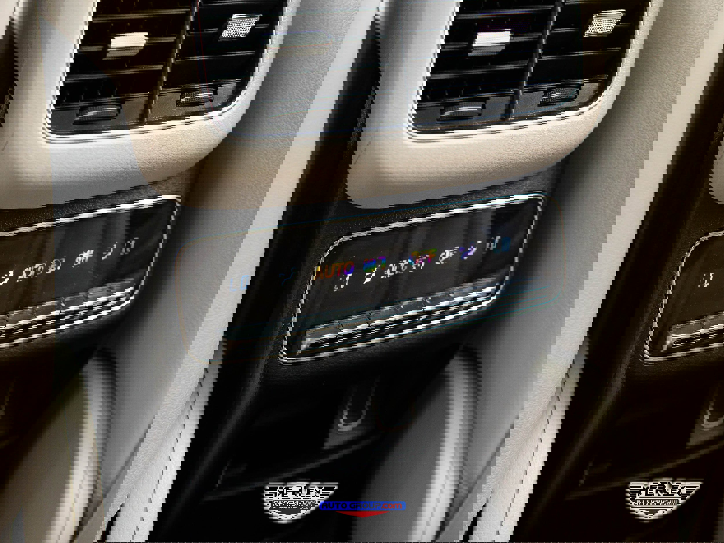 Used 2021 Mercedes-Benz GLS 450 4MATIC image 23