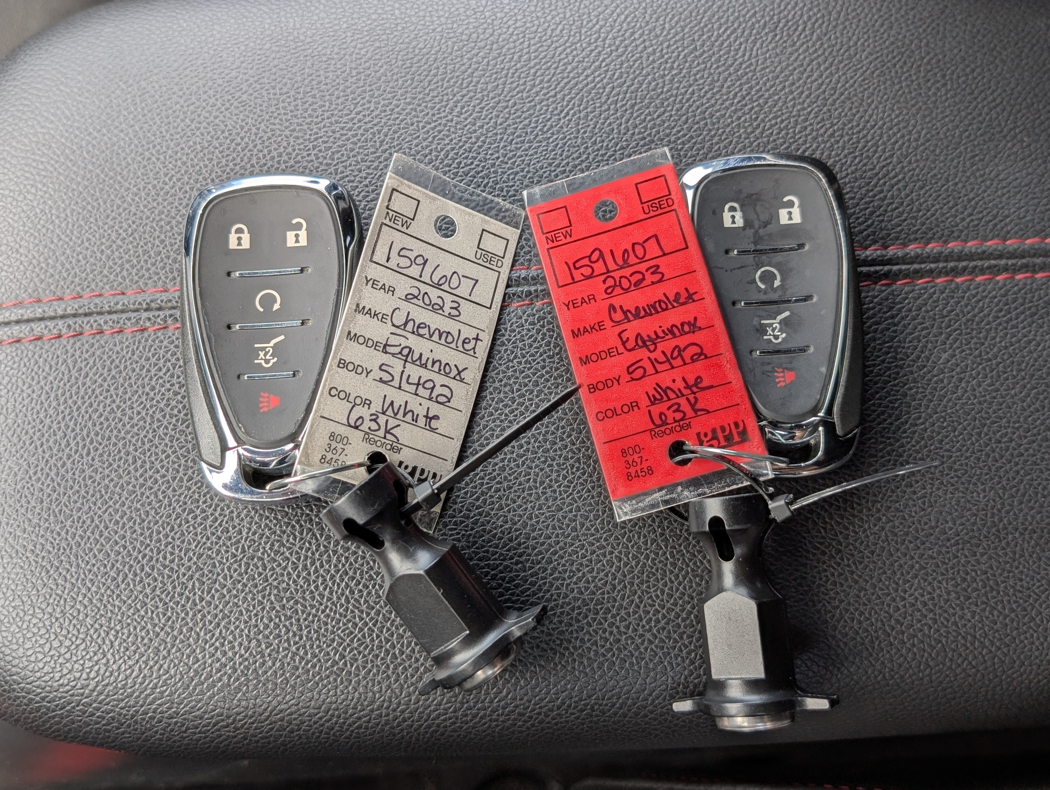 Used 2023 Chevrolet Equinox RS FWD image 35
