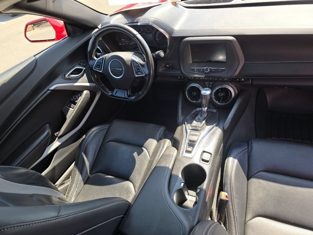 Used 2023 Chevrolet Camaro LT RWD image 22