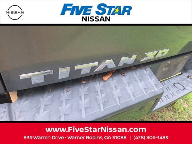 Used 2017 Nissan Titan SV RWD image 9