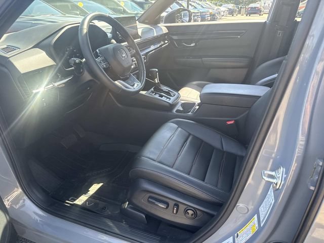 Used 2025 Honda CR-V Sport Touring image 21