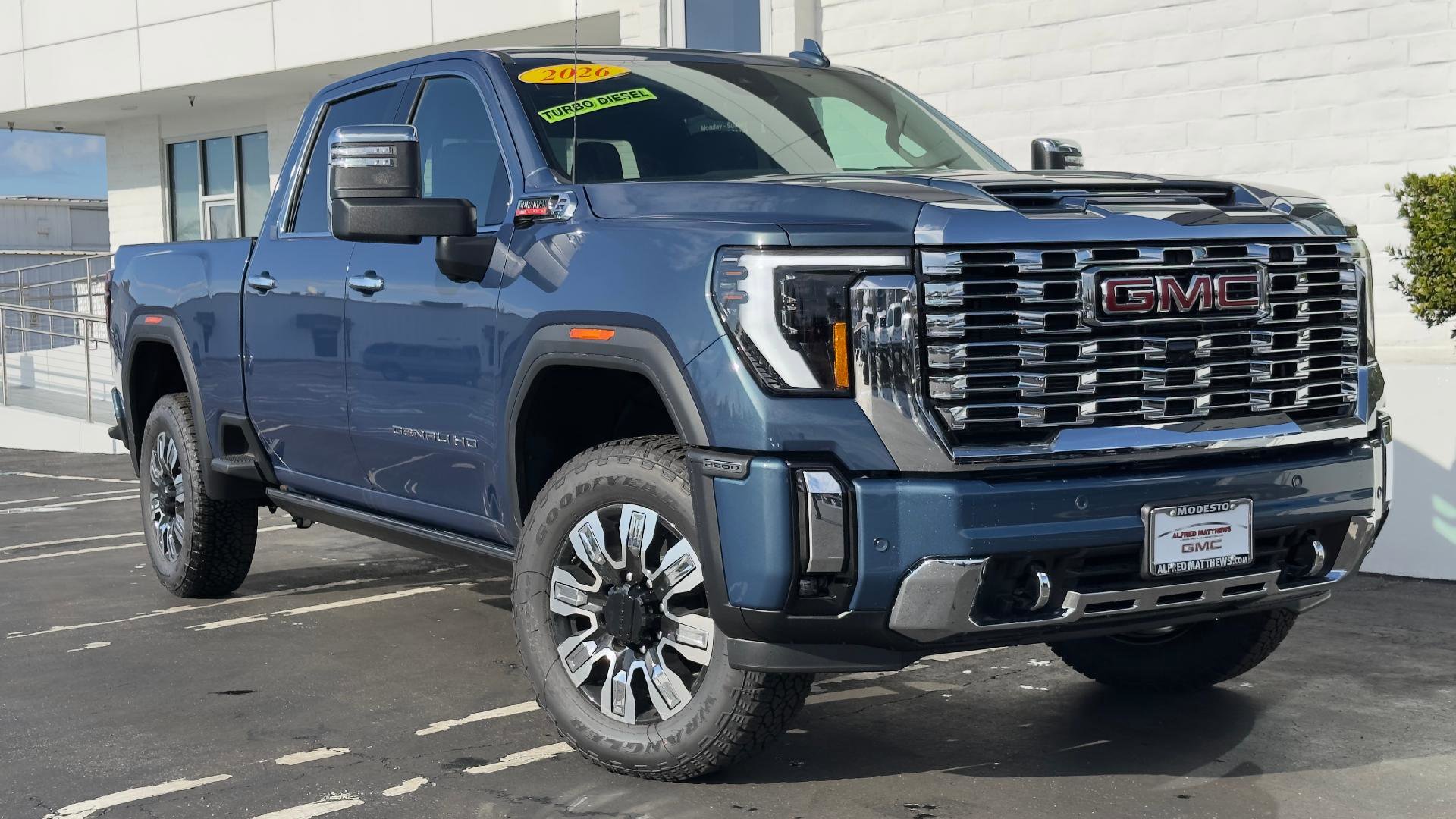 New 2026 GMC Sierra 2500 Denali w/ Denali Reserve Package