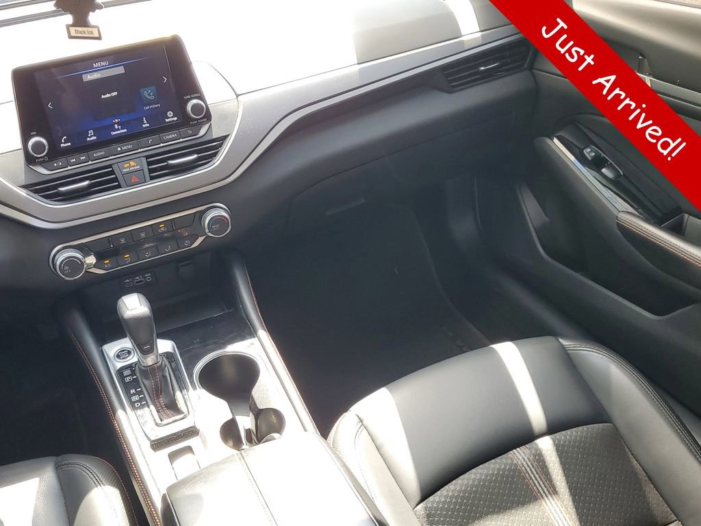 Used 2024 Nissan Altima 2.5 SR AWD/4WD image 15