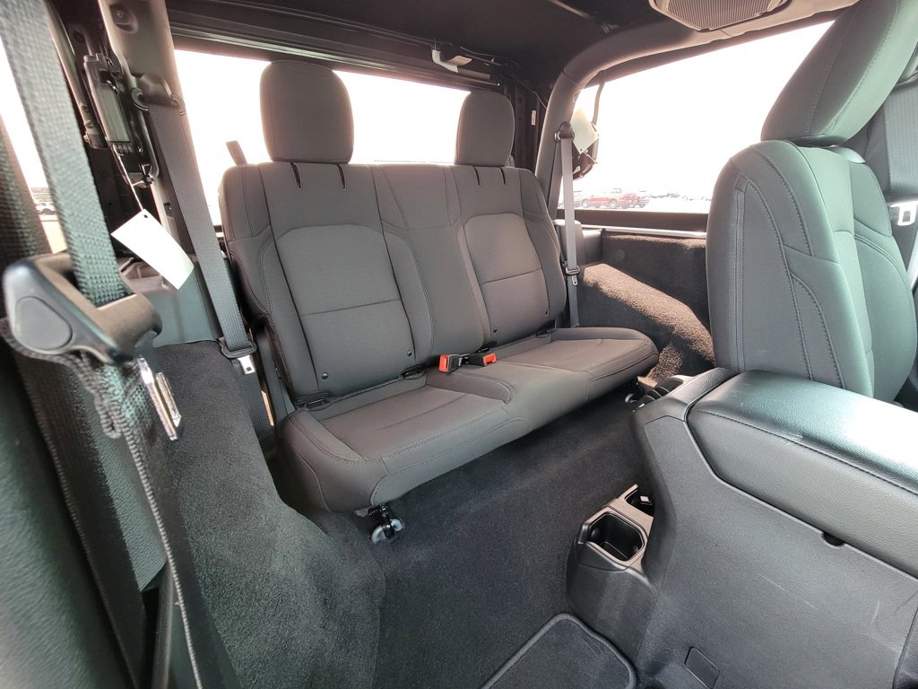 Used 2021 Jeep Wrangler Sport S image 10