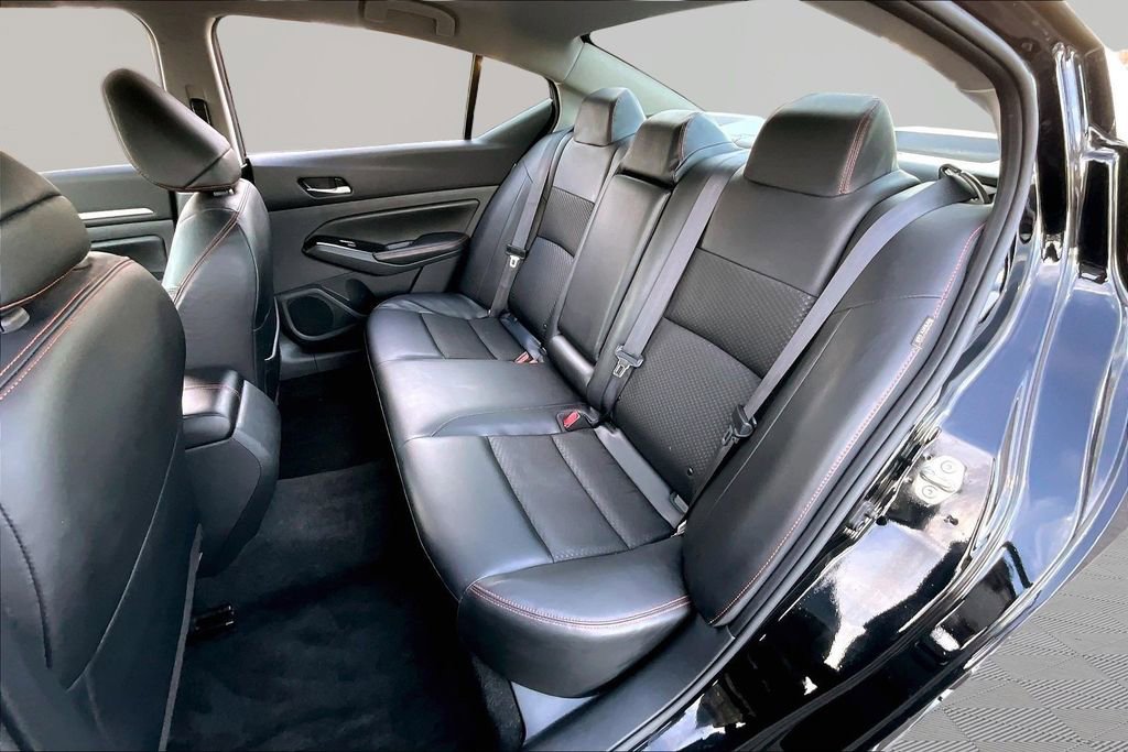 Used 2024 Nissan Altima 2.5 SR image 18