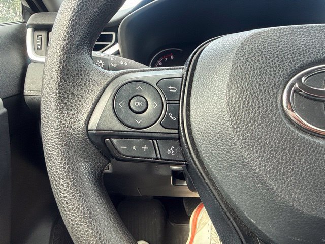 Used 2023 Toyota RAV4 LE AWD/4WD image 17