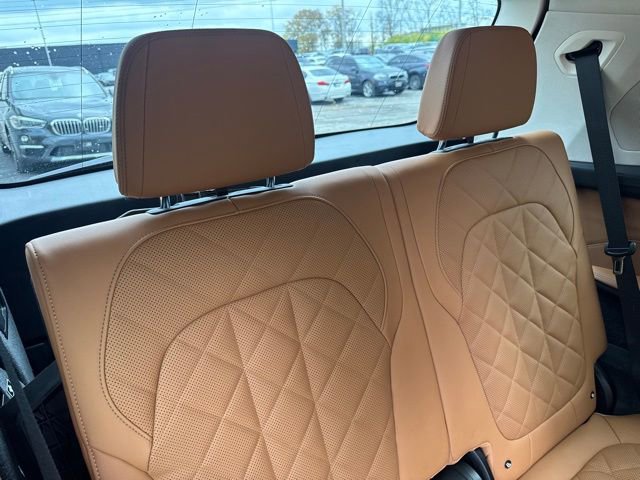 Certified 2024 BMW X7 xDrive40i w/ Premium Package image 30