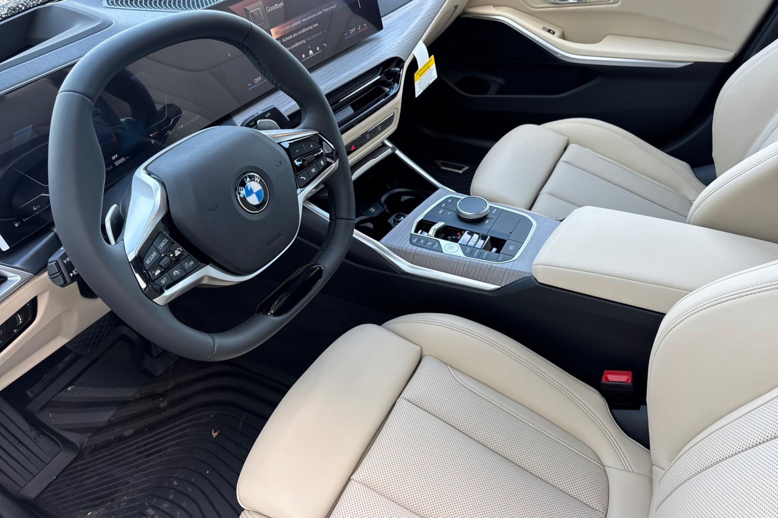 Used 2026 BMW 330i Sedan w/ Premium Package RWD image 4