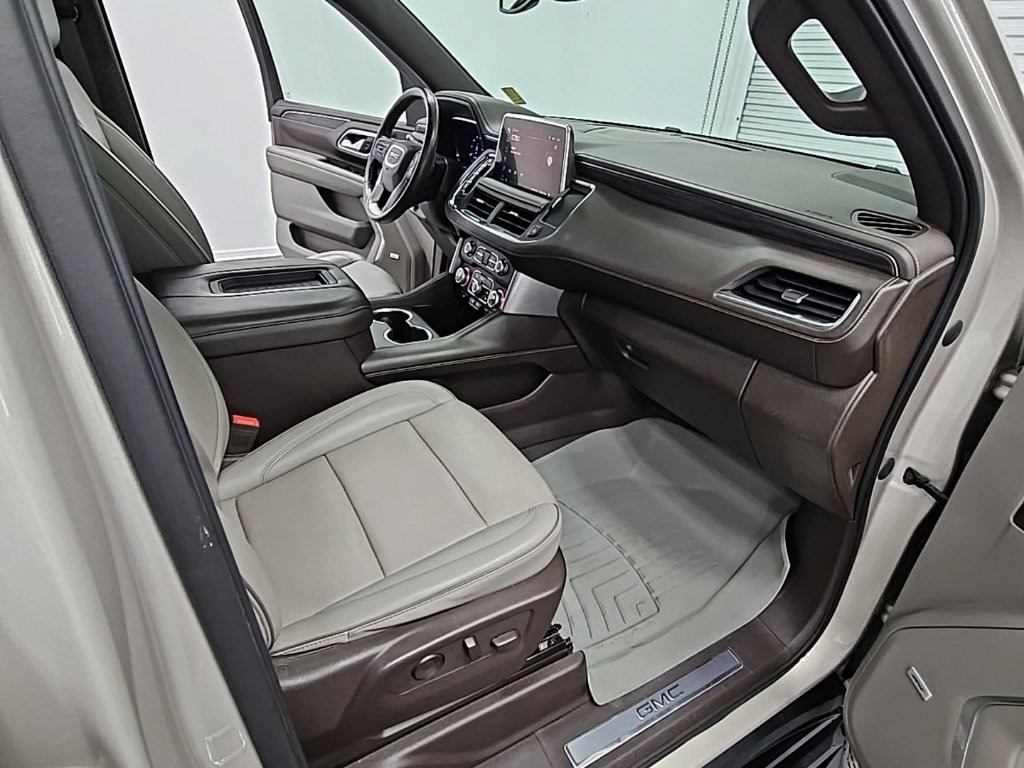 Certified 2022 GMC Yukon XL SLT w/ SLT Luxury Package image 41