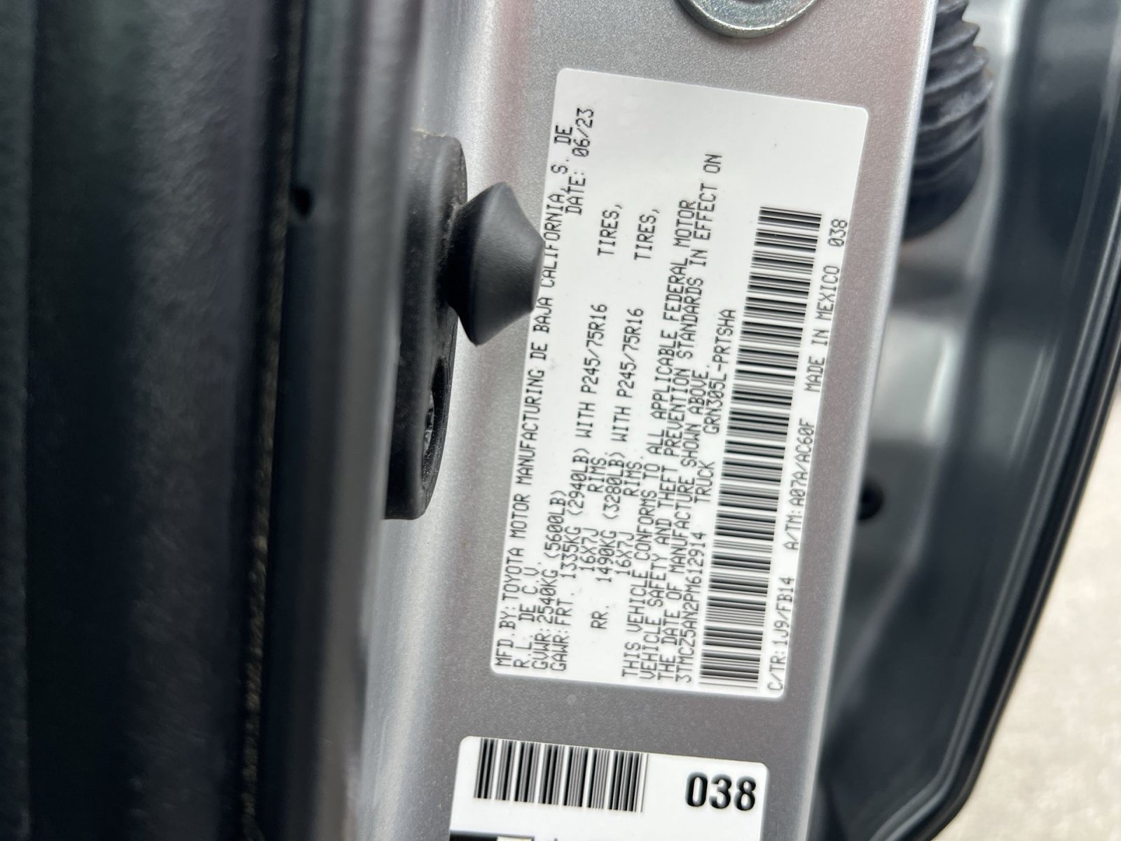 Used 2023 Toyota Tacoma SR AWD/4WD image 29