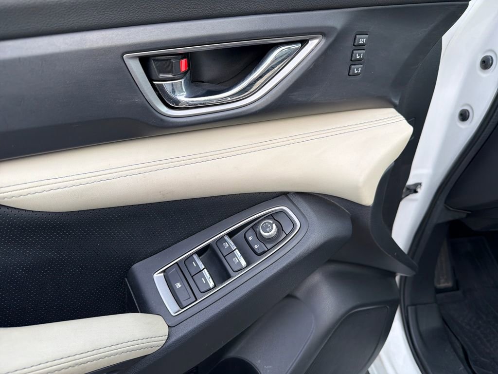 Used 2022 Subaru Ascent Limited image 17