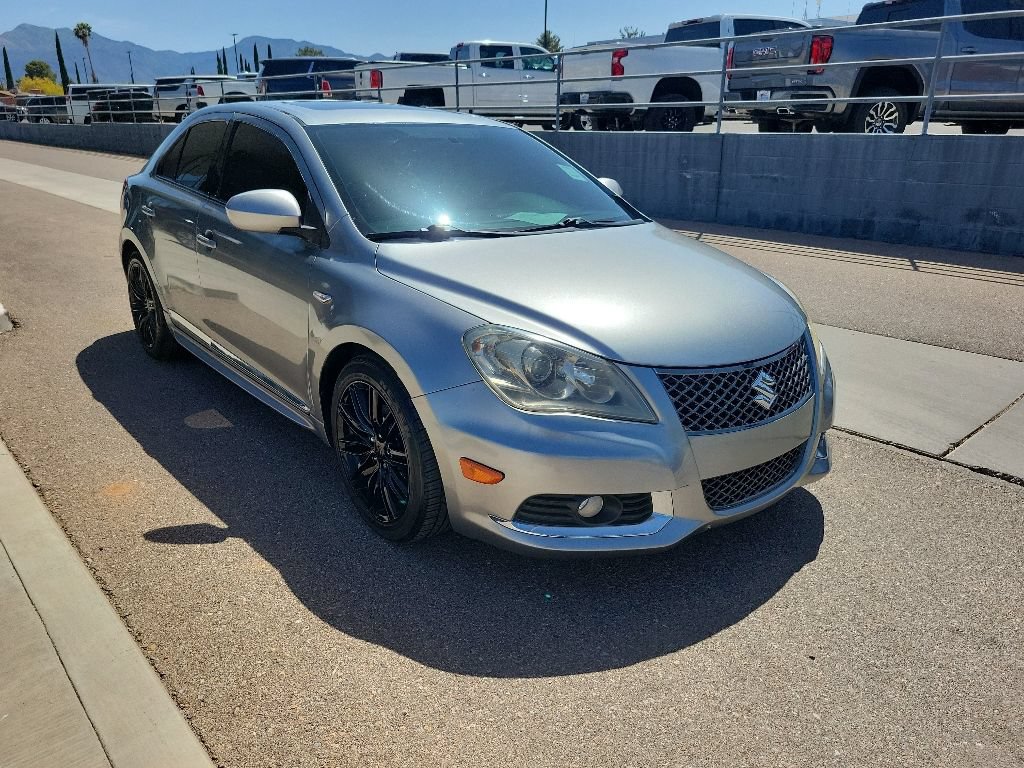 Used 2013 Suzuki Kizashi Sport GTS AWD/4WD image 9