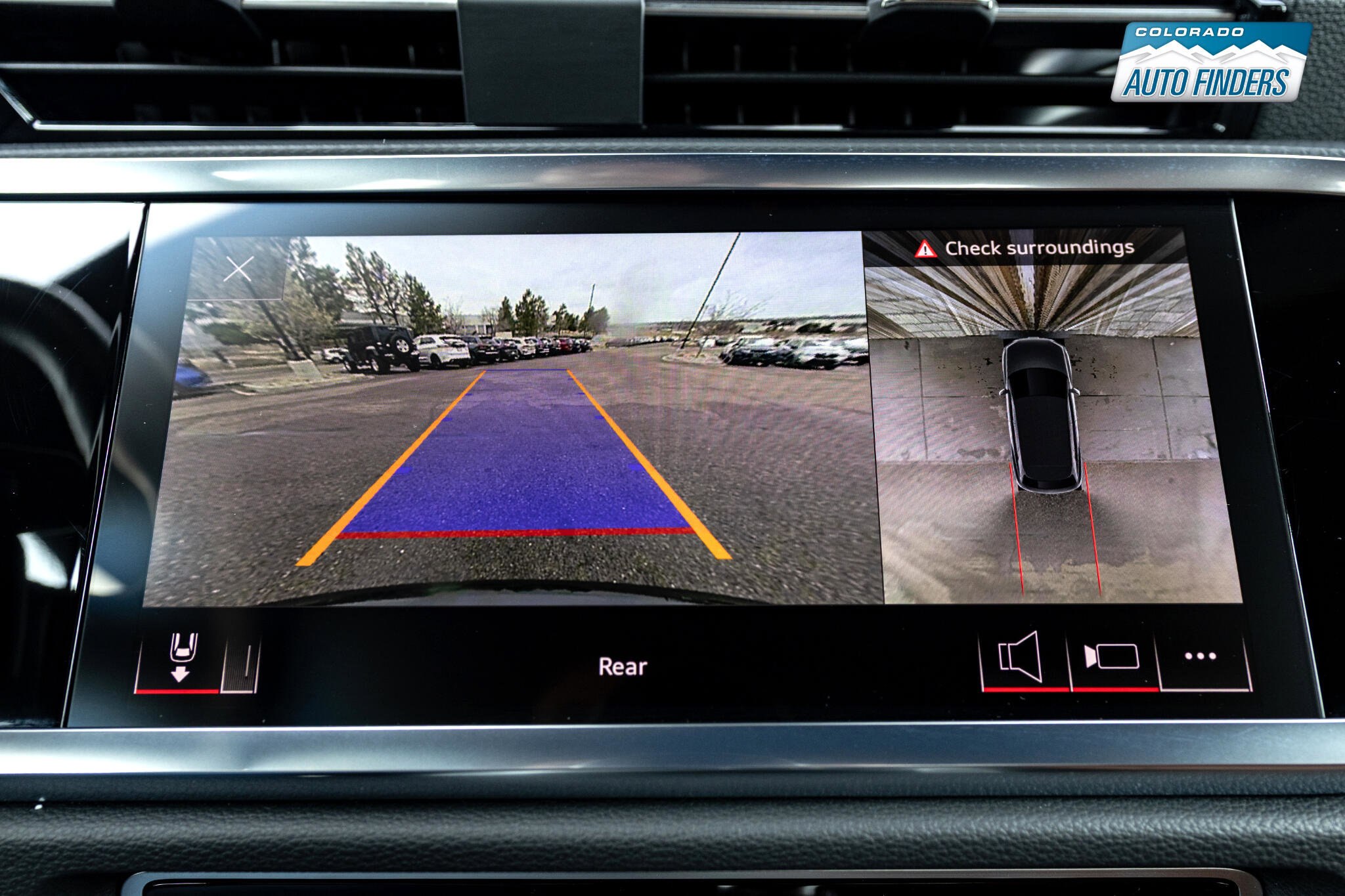 Used 2024 Audi Q3 2.0T Premium Plus w/ Premium Plus Package image 15