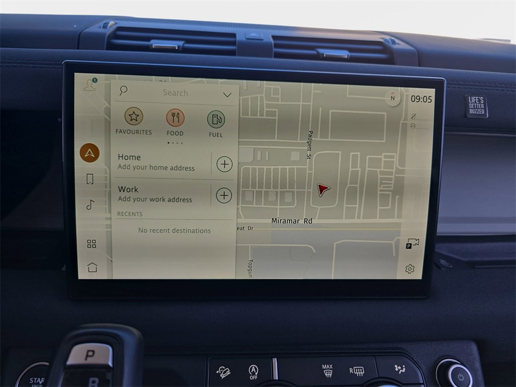 Certified 2023 Land Rover Defender 130 X-Dynamic SE image 23