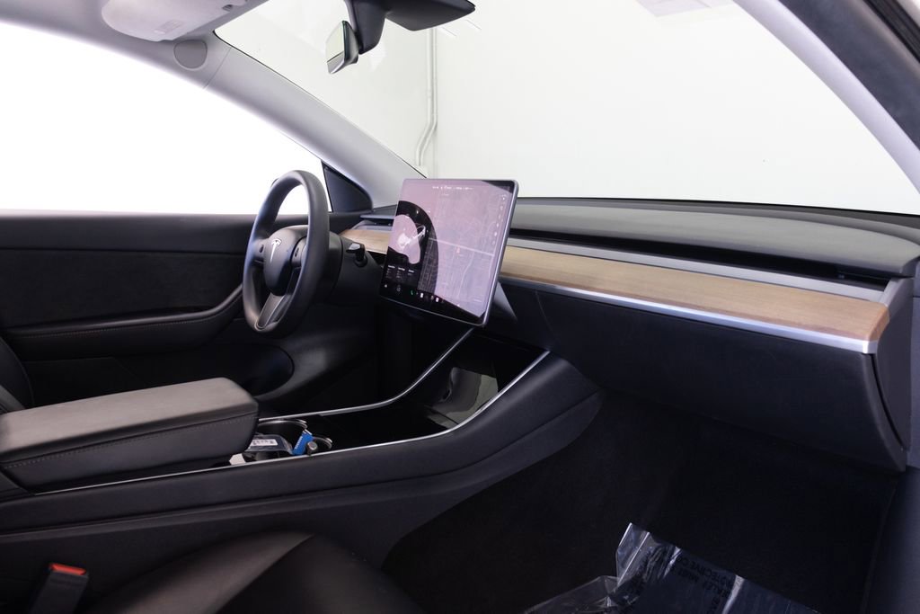 Used 2020 Tesla Model Y Performance image 21
