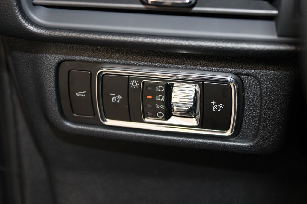 New 2026 Lincoln Corsair Reserve image 44