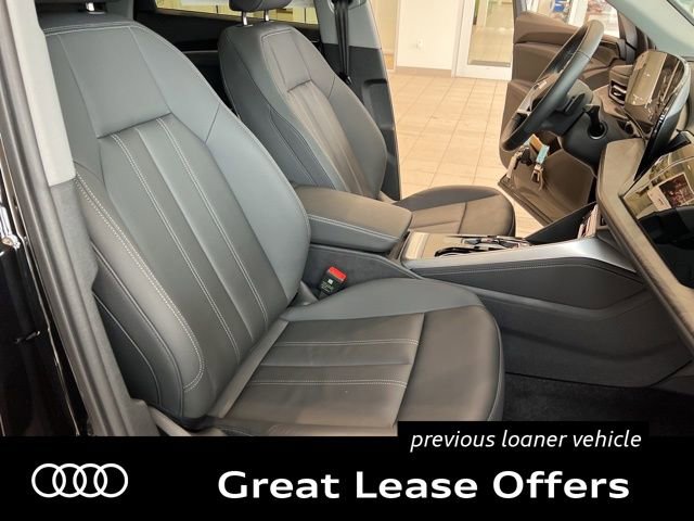 Used 2025 Audi Q5 Premium w/ Convenience Package AWD/4WD image 21