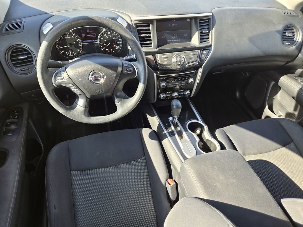 Used 2017 Nissan Pathfinder S FWD image 11